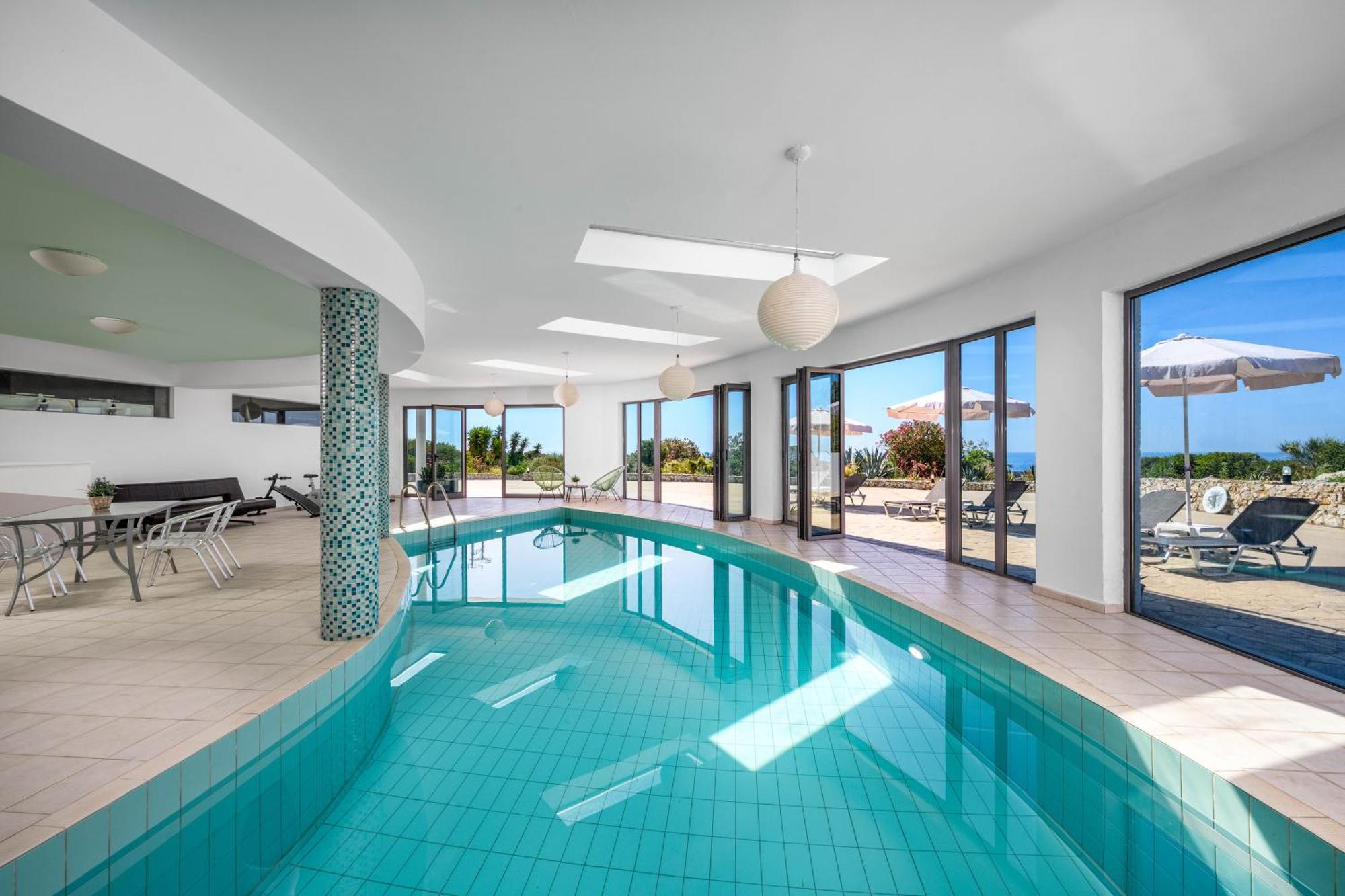 Villa Zafira - Seaview Manor With Heated Pool Kallithéa Eksteriør billede